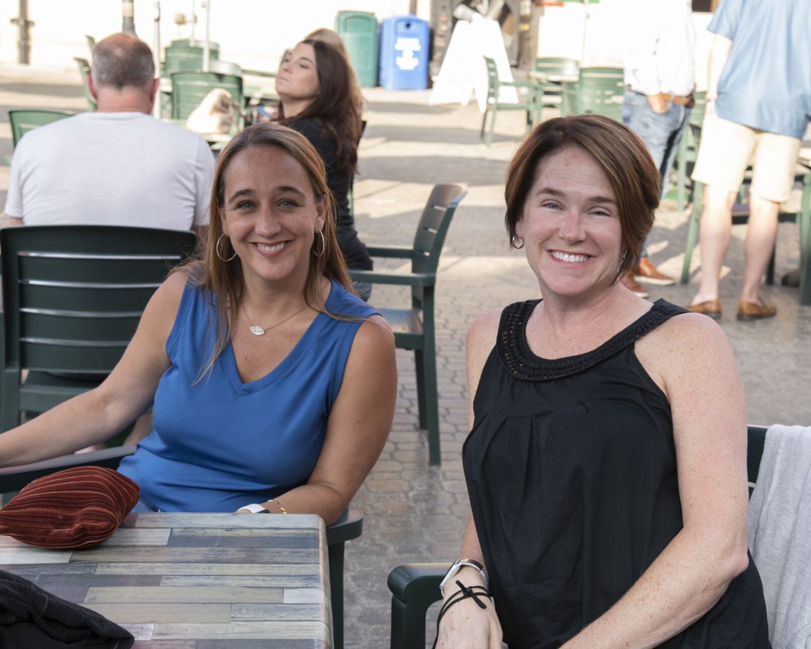 Diana Weir, Kerry Arens